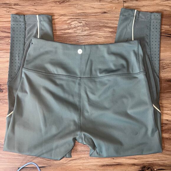 Green Avia High Rise Leggings with Mesh and See Through Design Size Medium - Picture 1 of 8